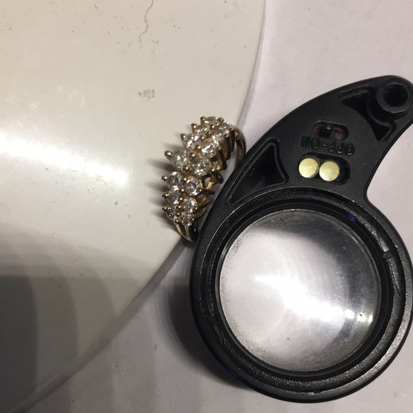 14K Gold diamonds engagement Ring - Picture 6 of 6